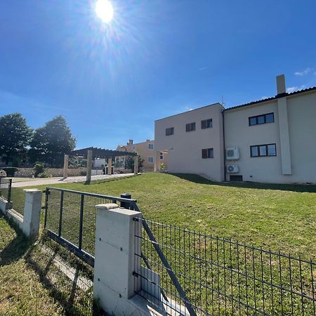 Villa Fluggi Near Labin Santalezi Dış mekan fotoğraf
